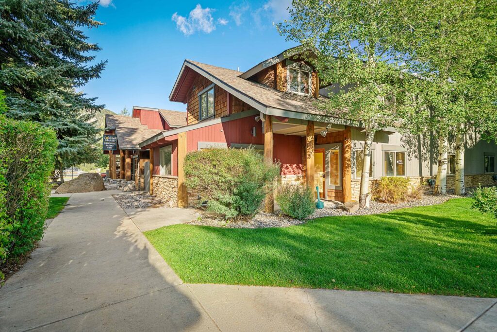 business for sale big sky mt 66 market place country setting endstate commercial partners