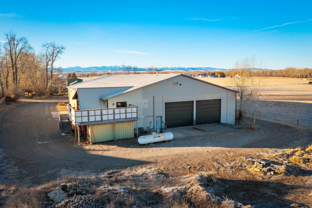 industrial warehouse and apartment for sale in bozeman mt represented by Endstate Commercial Partners