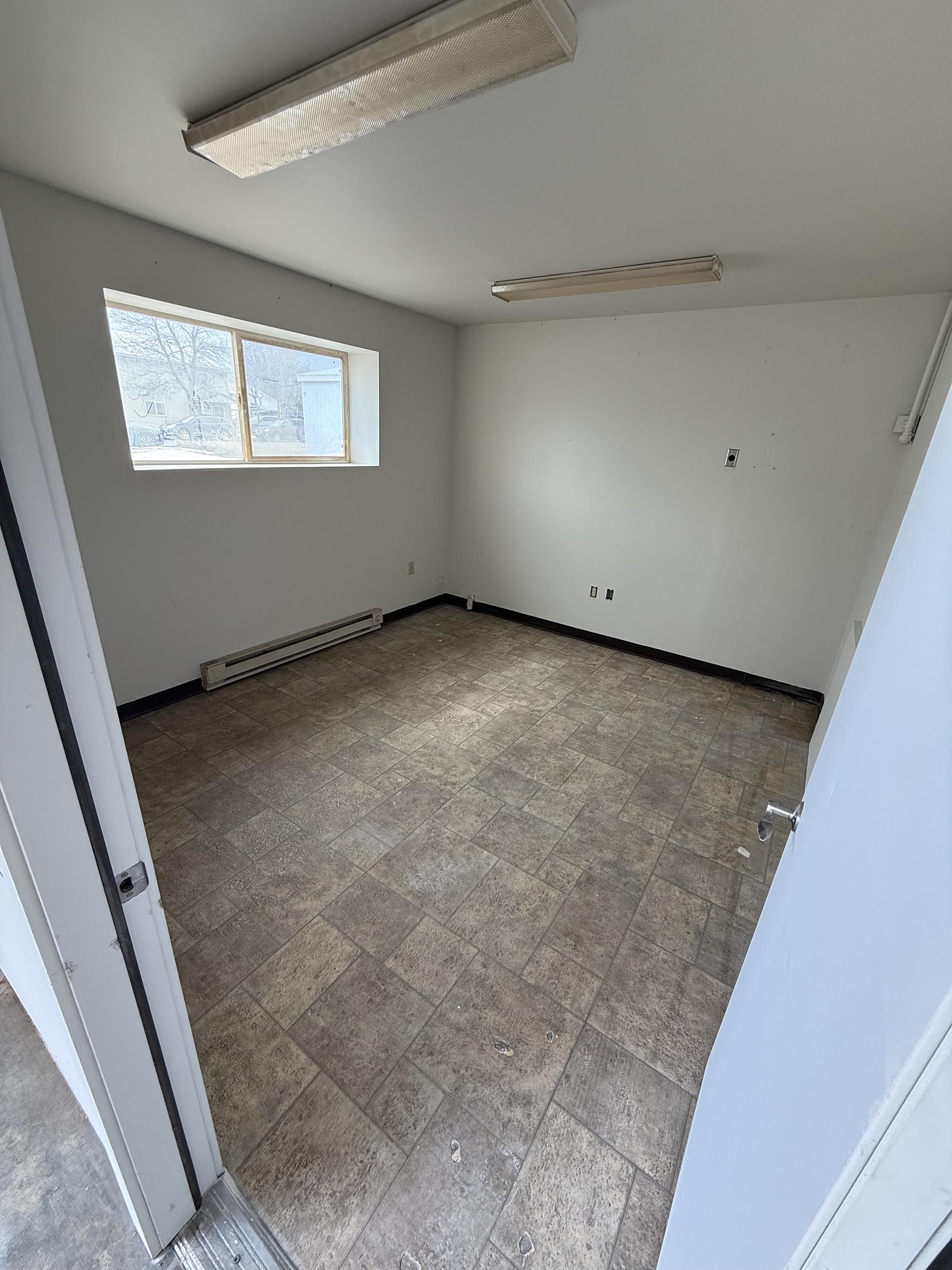 industrial warehouse for sale in bozeman mt represented by endstate commercial partners