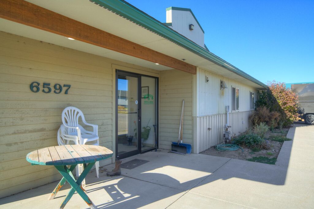 industrial warehouse for sale in bozeman mt representated by endstate commercial partners
