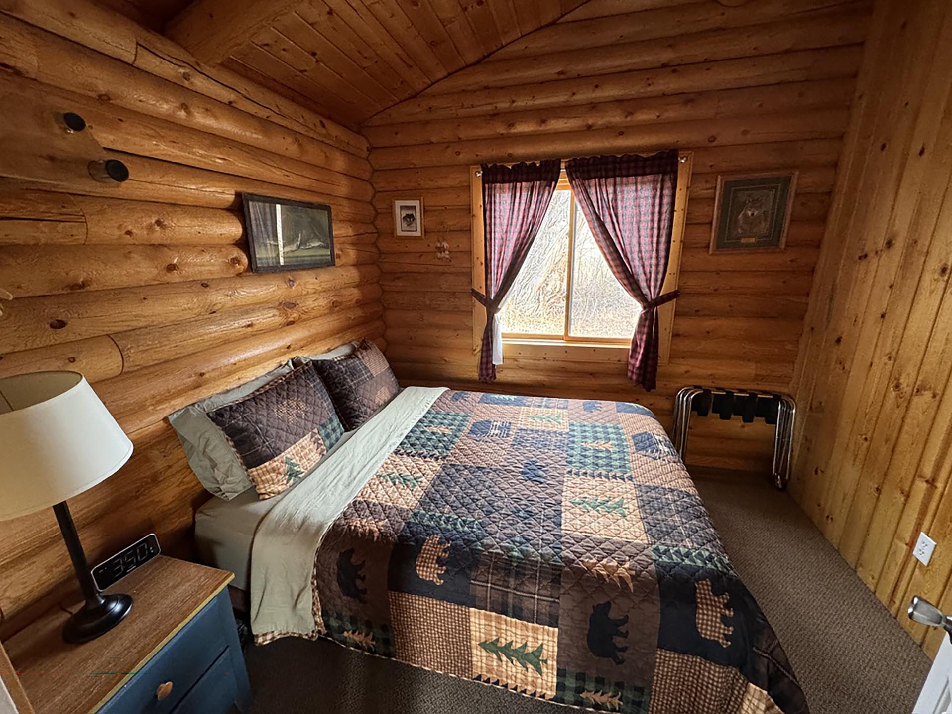 mixed use melrose mt 540 main st bedroom cabin endstate commercial partners