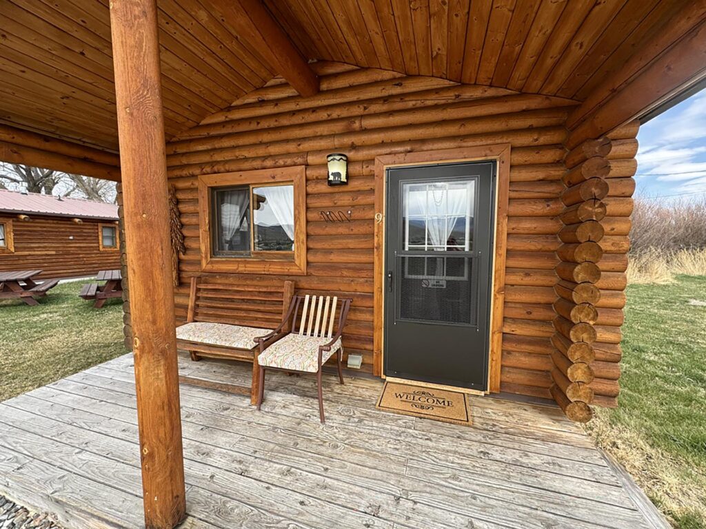 mixed use melrose mt 540 main st cabins for rent endstate commercial partners