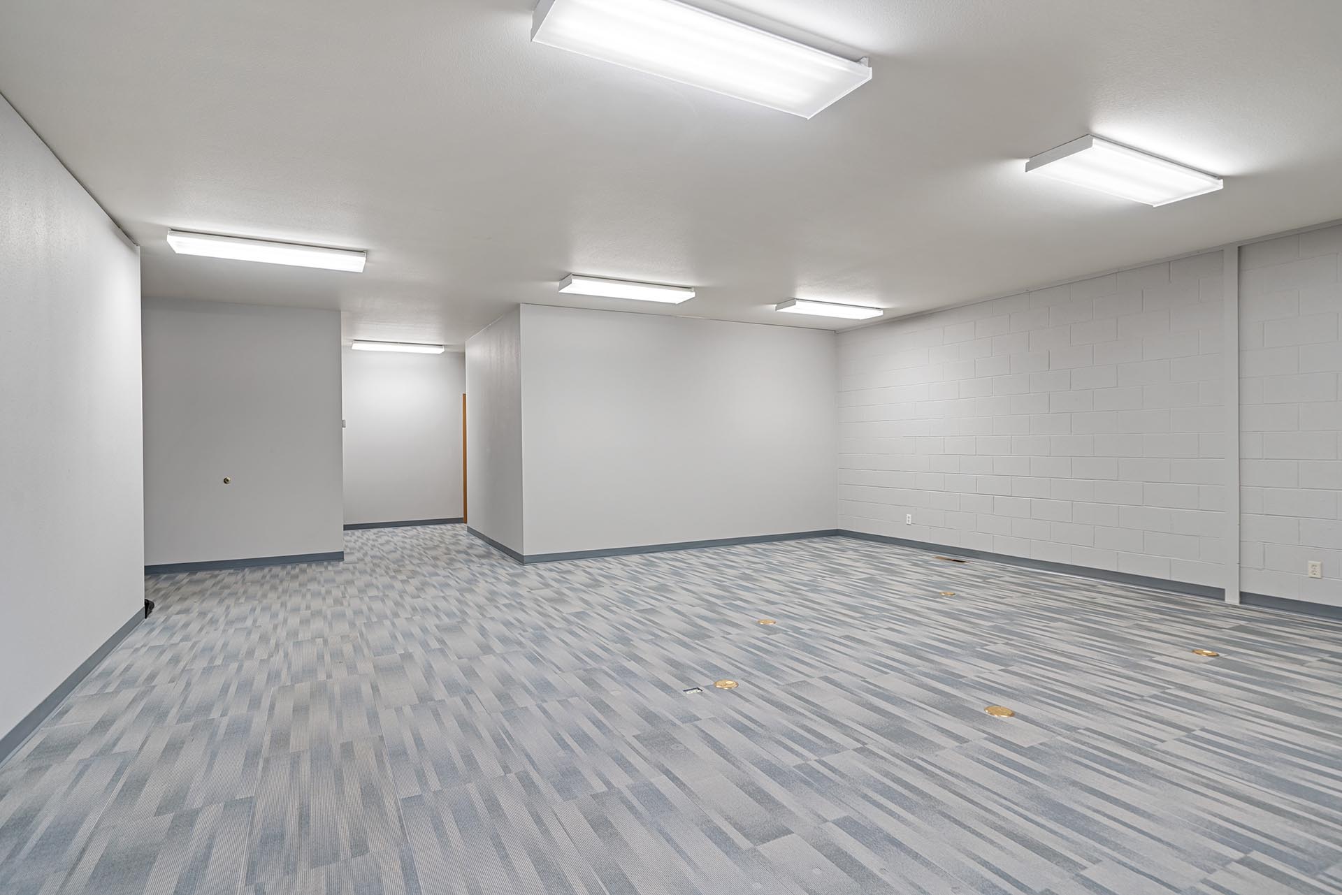 office for lease bozeman mt 215 Haggerty Ln carpeted endstate commercial partners