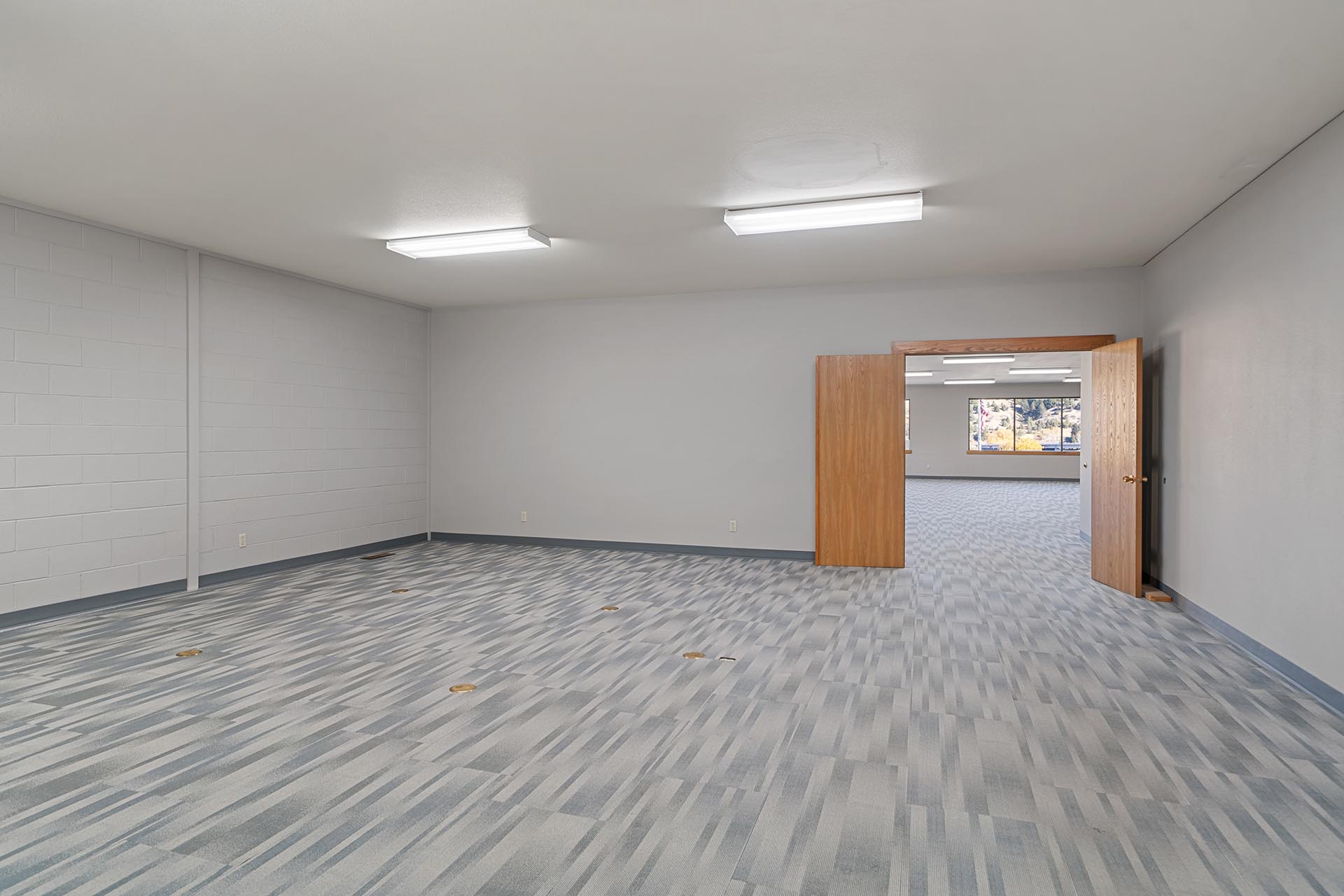 office for lease bozeman mt 215 Haggerty Ln large room endstate commercial partners