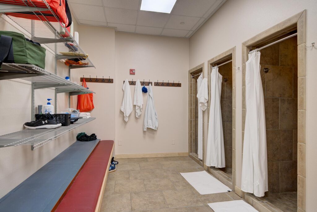 office for lease bozeman mt 448 e main street shower room endstate commercial partners