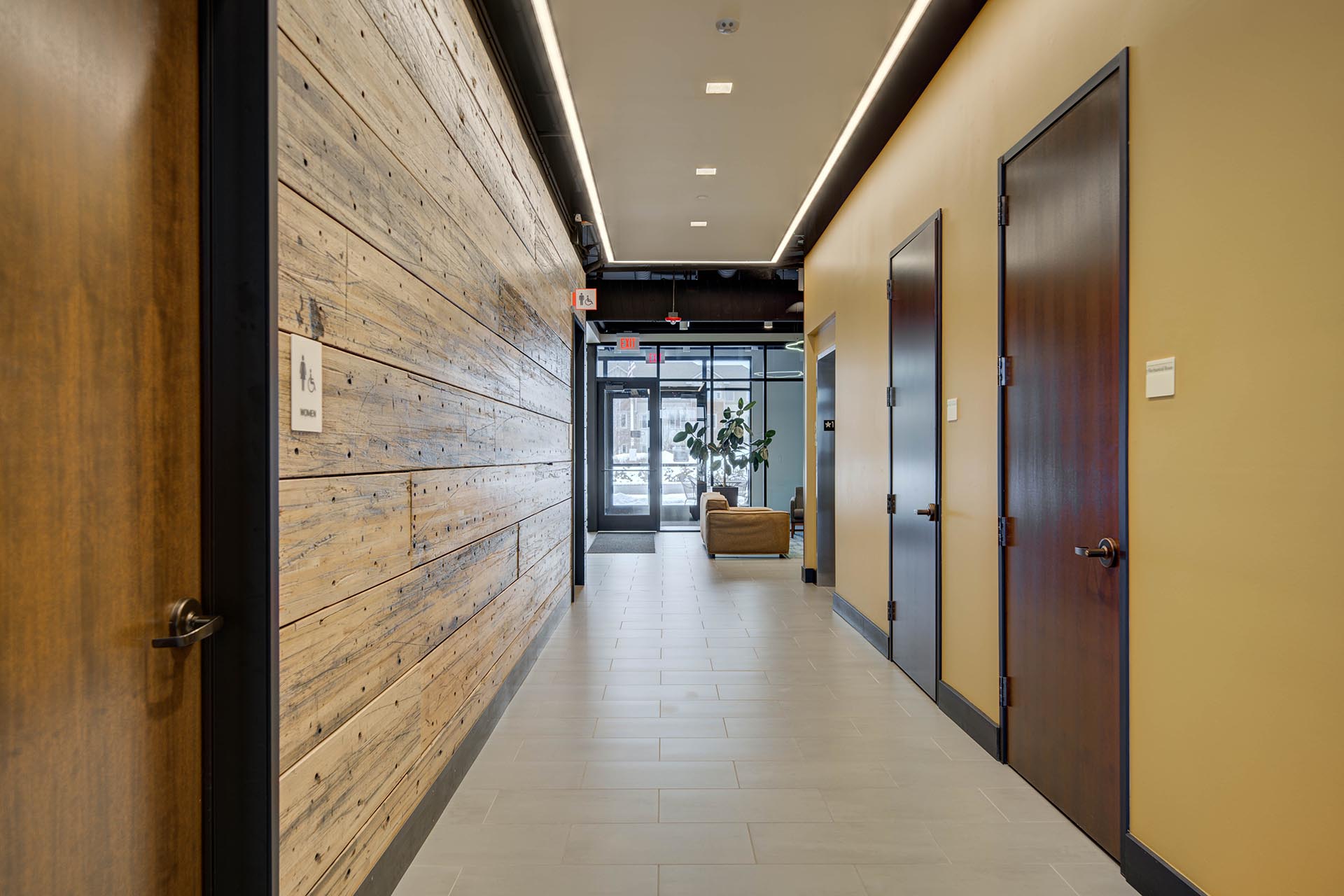 office for sale bozeman mt 161 enterprise blvd hallway endstate commercial partners