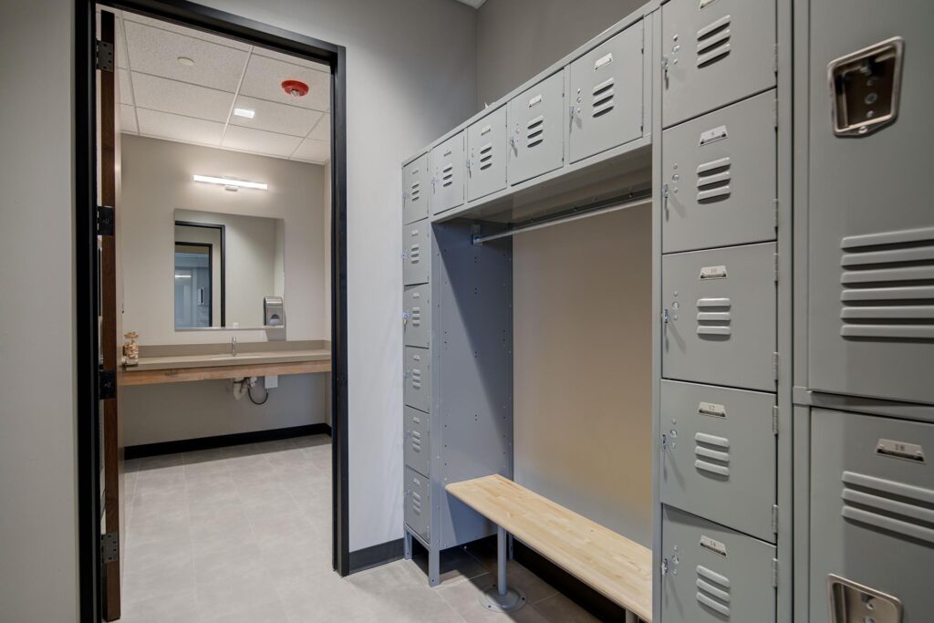 office for sale bozeman mt 161 enterprise blvd locker area endstate commercial partners