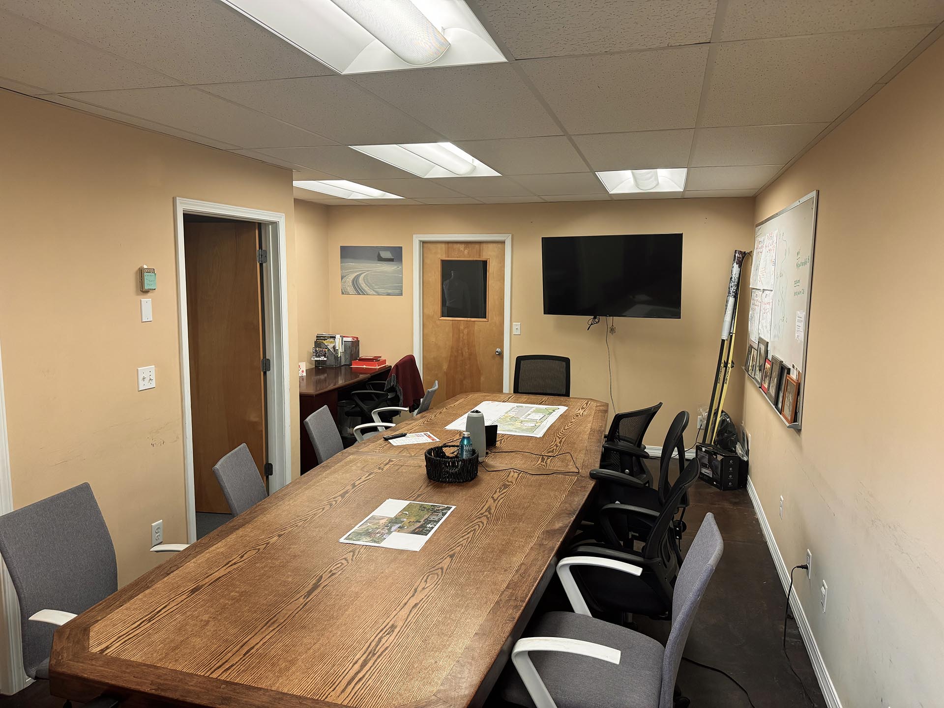 office industrial lease bozeman mt 2339 Birdie drive meeting room endstate commercial partners