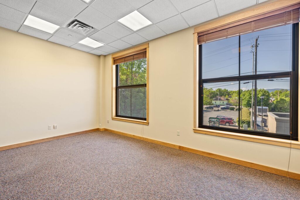 office lease bozeman montana 424 e main street empty room endstate commercial partners