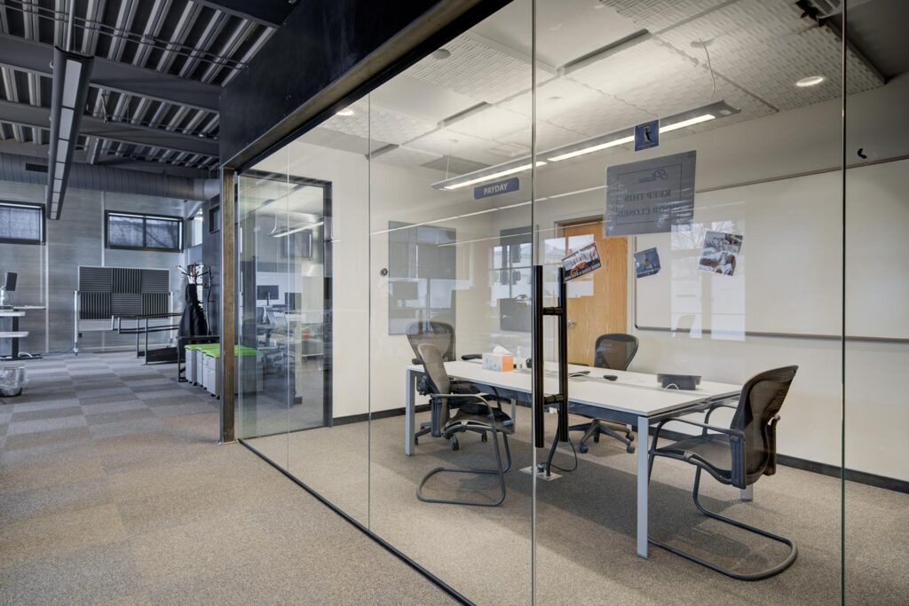 office lease bozeman montana 424 e main street glass walls endstate commercial partners