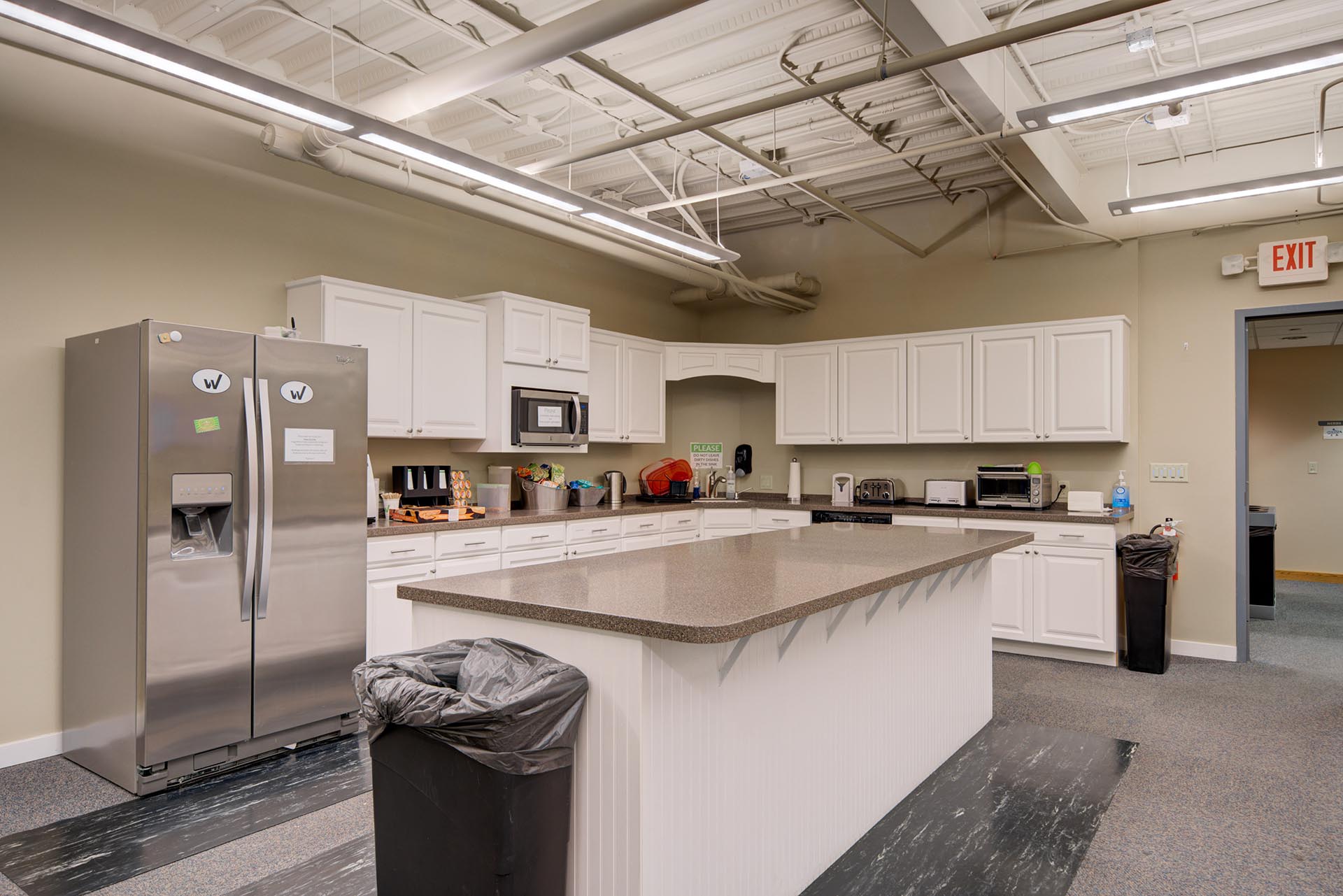 office lease bozeman montana 424 e main street work break room endstate commercial partners