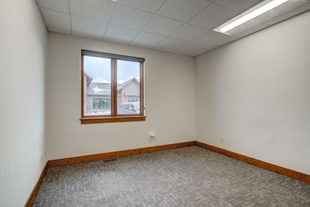 office lease bozeman mt 3950 valley commons ave interior endstate commercial partners