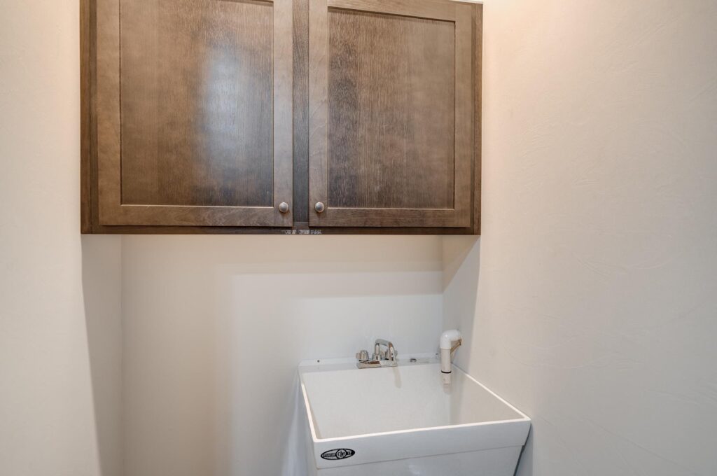 office lease bozeman mt 3950 valley commons ave wash basin endstate commercial partners