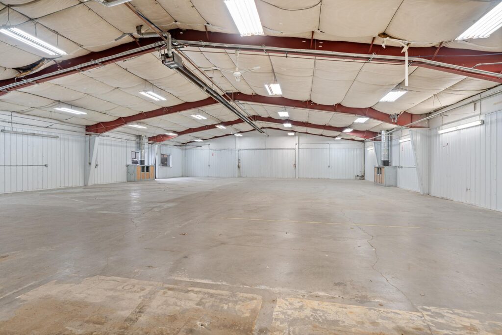 retail industrial warehouse for lease 514 w aspen bozeman mt warehouse endstate commercial partners